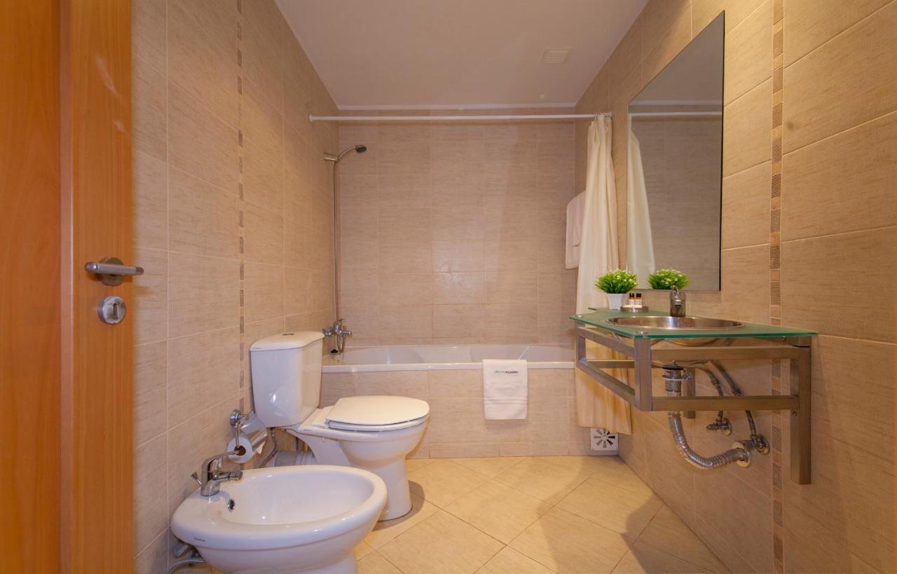 B42 - Ocean Apartment *